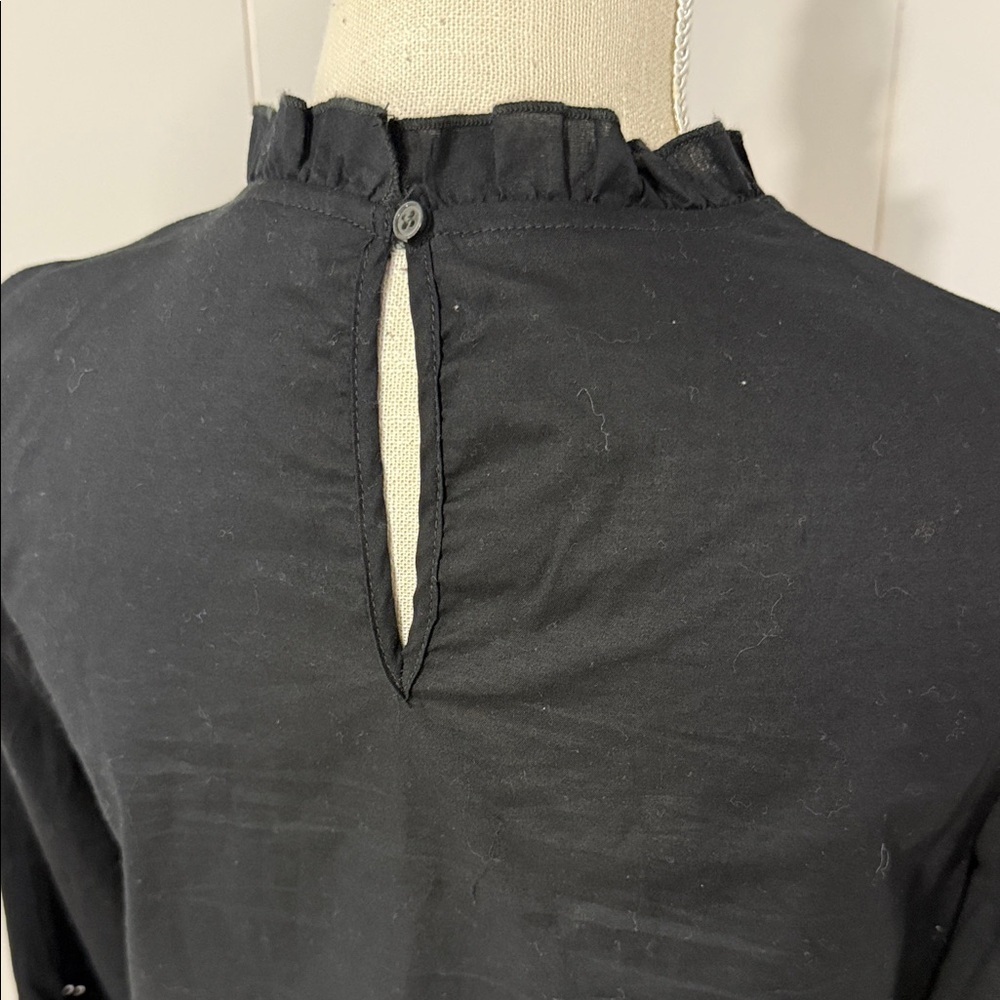 GAP Black Blouse with White Lace Accents - Picture 4 of 7